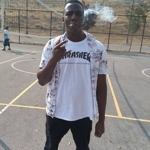 Meet your Posher, Broderick